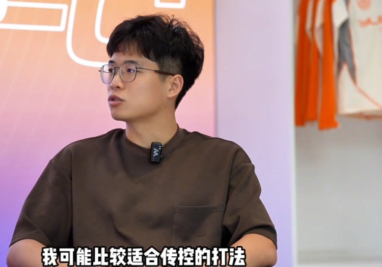 段刘愚：我可能比较适合传控的打法，会尽全力完成教练给我的任务
