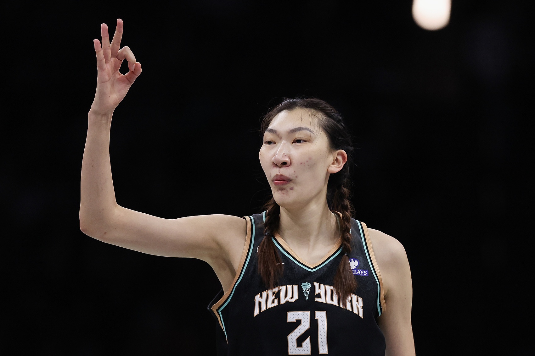 渐入佳境！韩旭近六场比赛三场得分上双 包括个人赛季最高的17分