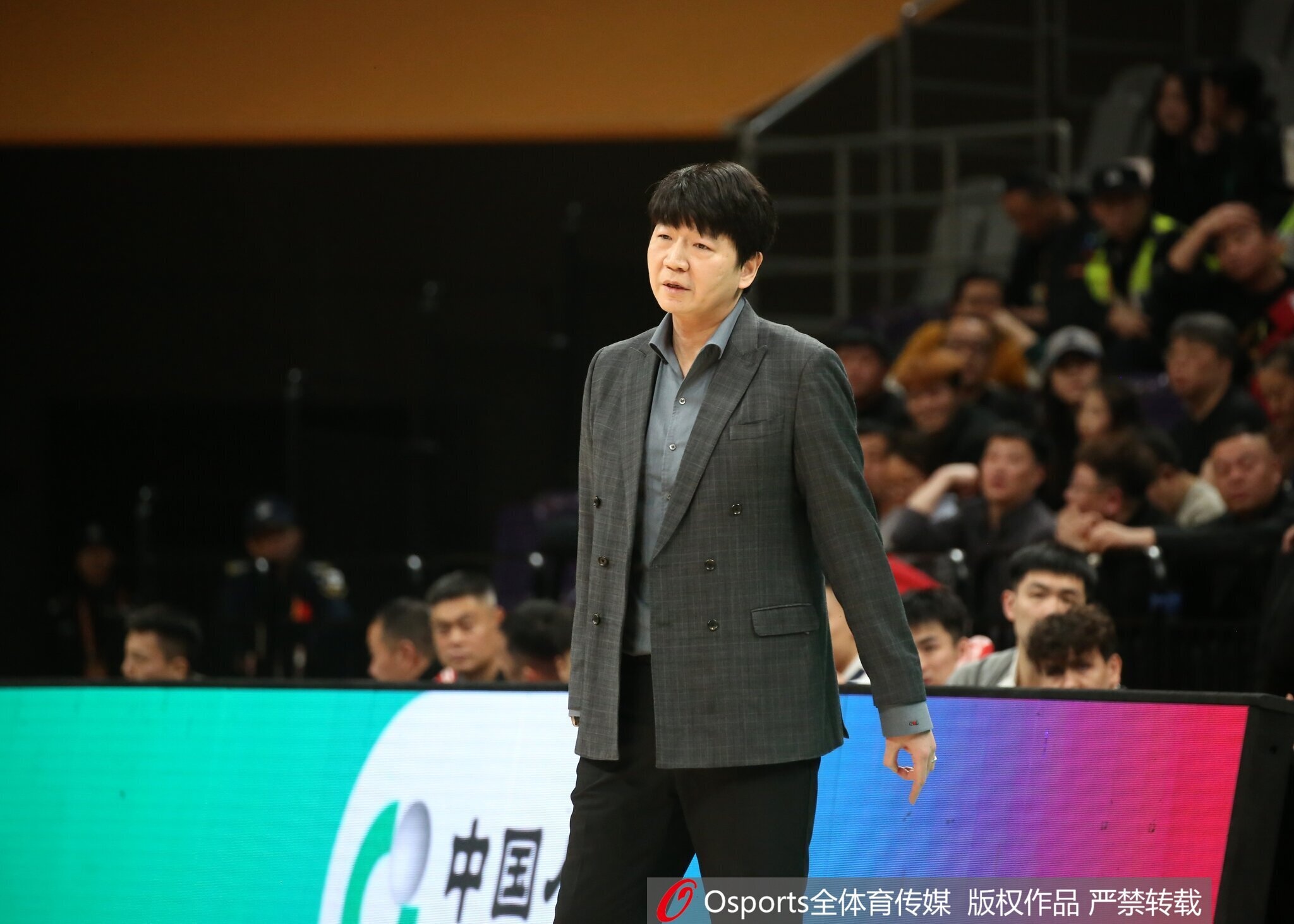 济南时报：山东非常需要补充一位有组织和硬解能力的好后卫外援